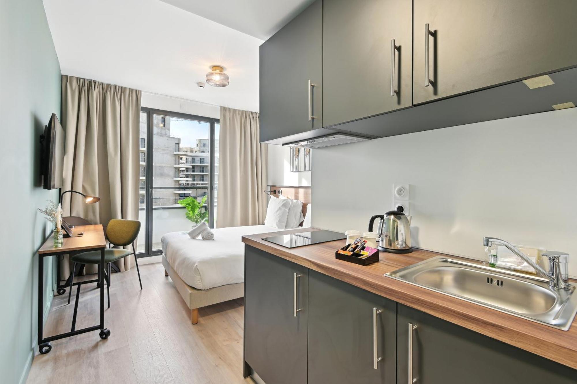 All Suites Paris Ouest Colombes โคล็อมบ์ ภายนอก รูปภาพ